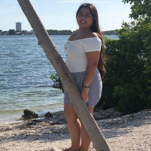 Meet your Posher, Janet